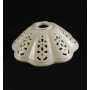 Piatto in ceramica traforata per lampadario