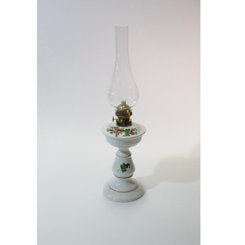 Lume lampada a petrolio dipinta a mano in ceramica e tubo paralume in vetro