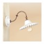 Applique wall lamp in brass and retro country pleated white ceramic lampshade - Ø 21 cm