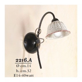 Wandleuchte mit 1 Licht und rustikaler, perforierter, plissierter Keramik-Lampenschirmplatte im Landhausstil – H. 32cm