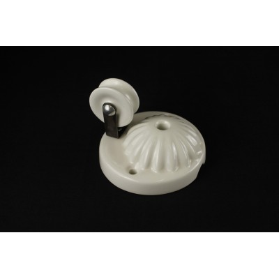 Ceramic pleated pulley for pendant chandelier